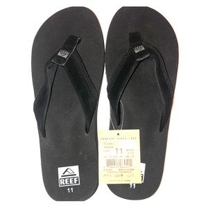 Brand NEW Men’s Reef Flip Flops